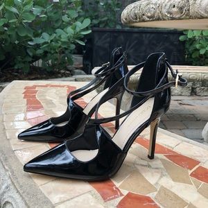 BCBG Black Patent Leather Pumps